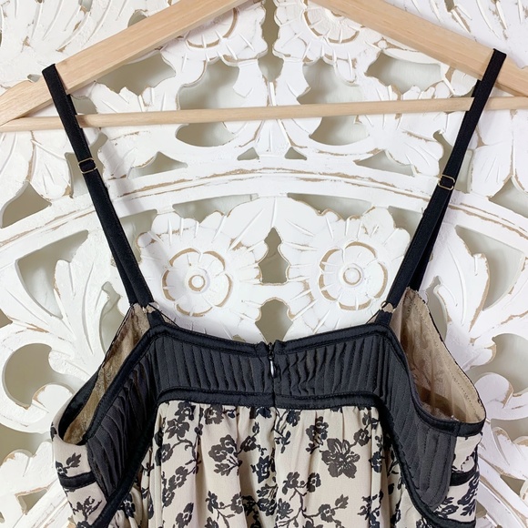 Line and dot Floral Sheer Babydoll Dress - Picture 6 of 8